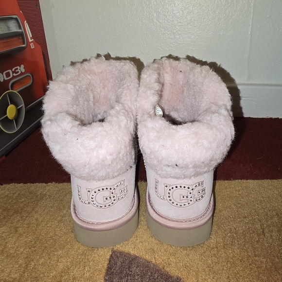 UGG Soft Pink Shearling Boots - Picture 2 of 14